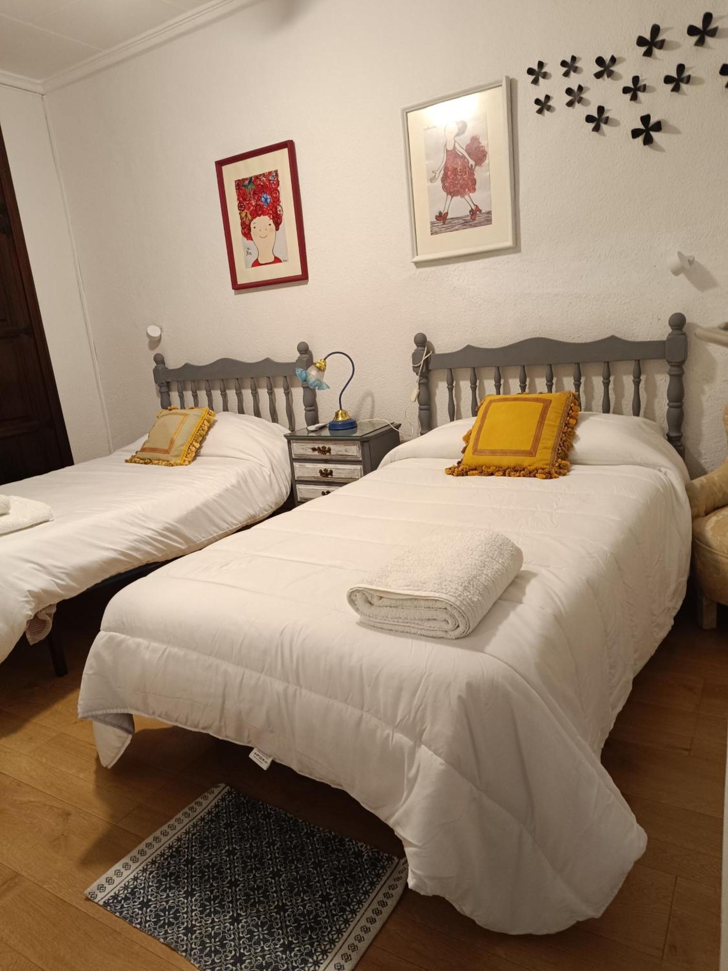 Casa Rural Alegria Caudete de las Fuentes Bilik gambar